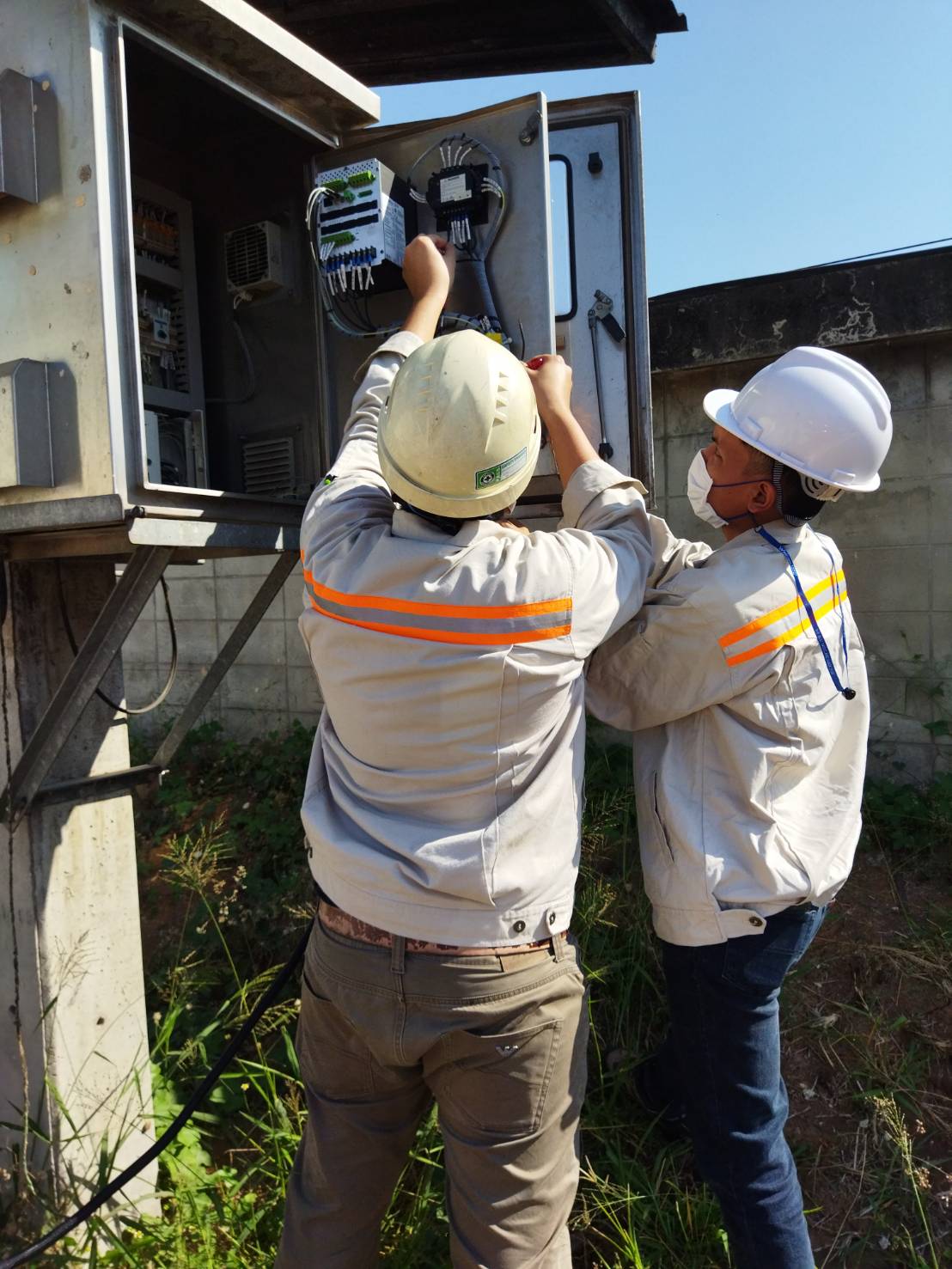 Field Service 2